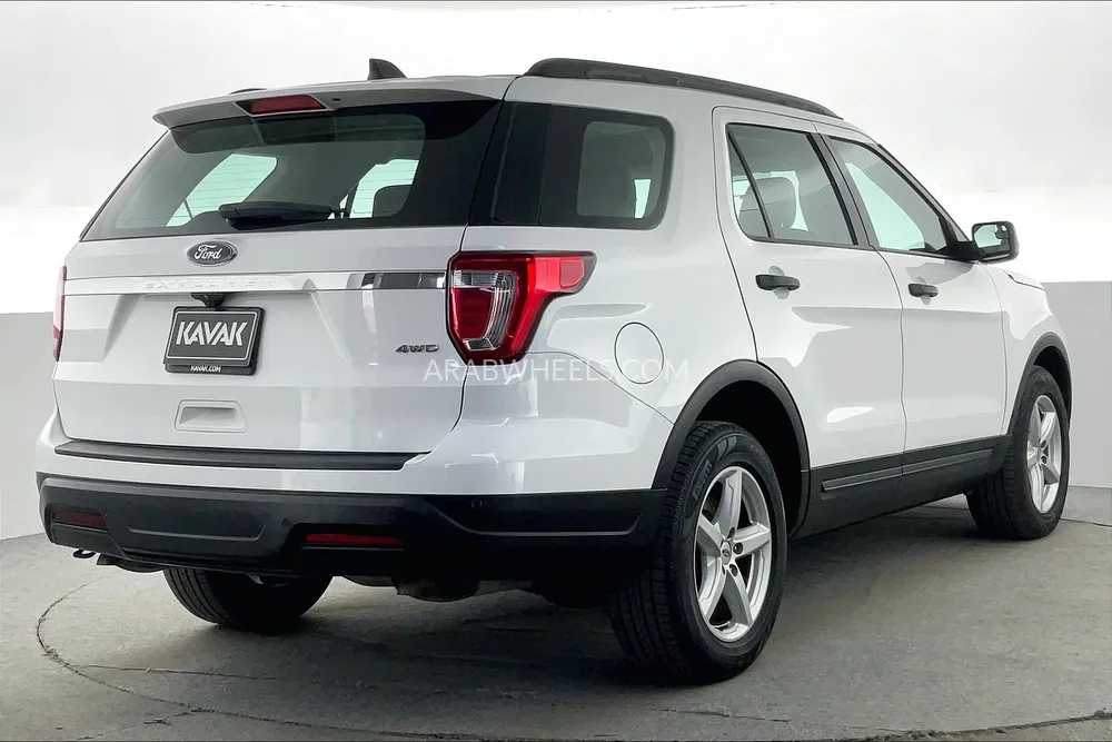 Ford Explorer 2018 for Sale in Sharjah Image-6