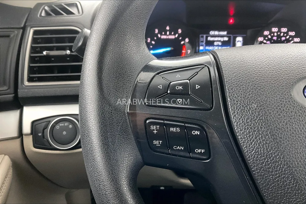 Ford Explorer 2018 for Sale in Sharjah Image-22