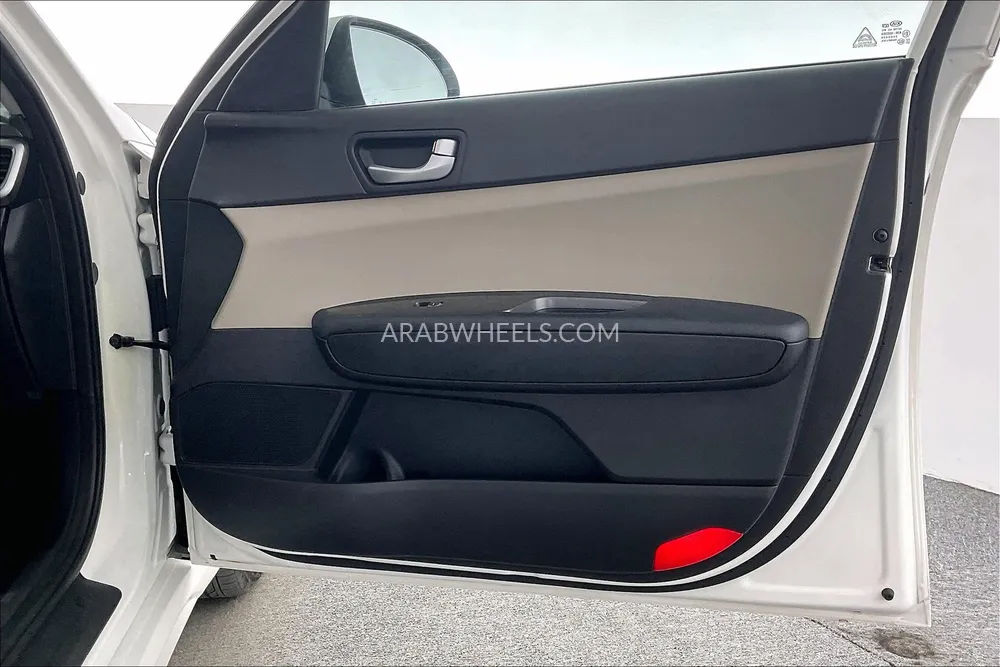 Kia Optima 2020 for Sale in Sharjah Image-18