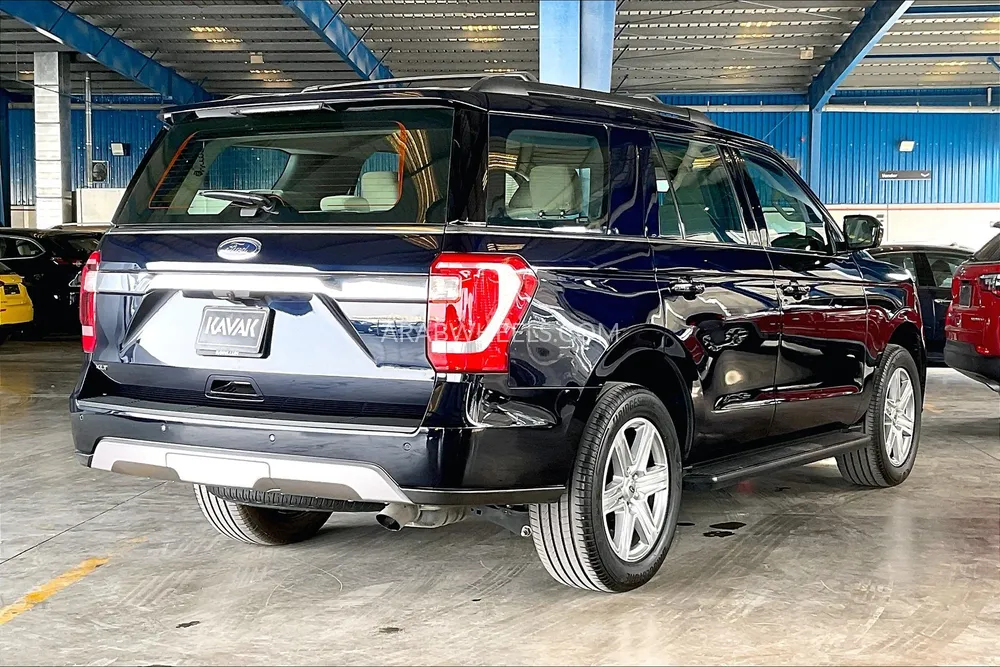 Ford Expedition 2021 for Sale in Sharjah Image-6