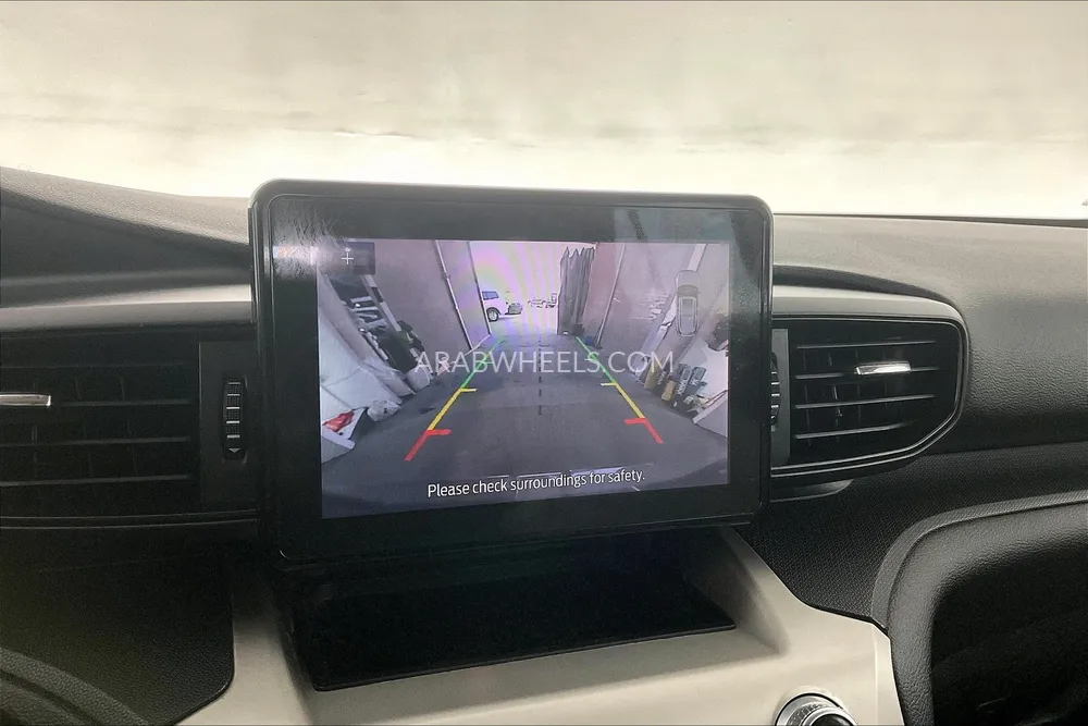 Ford Explorer 2021 for Sale in Sharjah Image-17