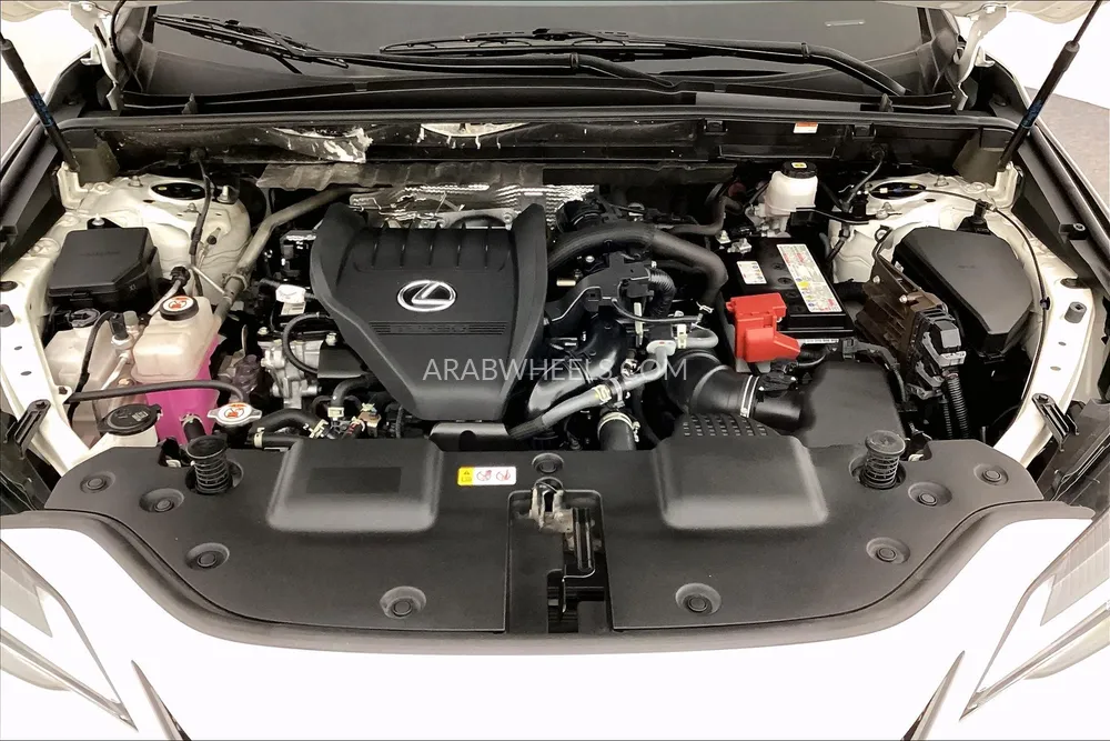 لكزس NX 2024 for Sale in الشارقة Image-19