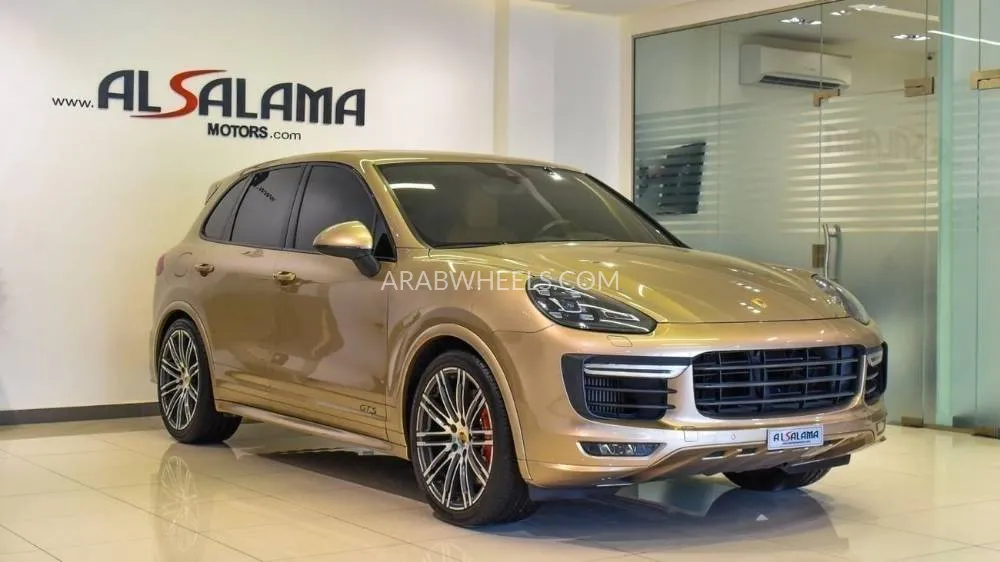 Porsche Cayenne 2016 for Sale in Sharjah Image-1