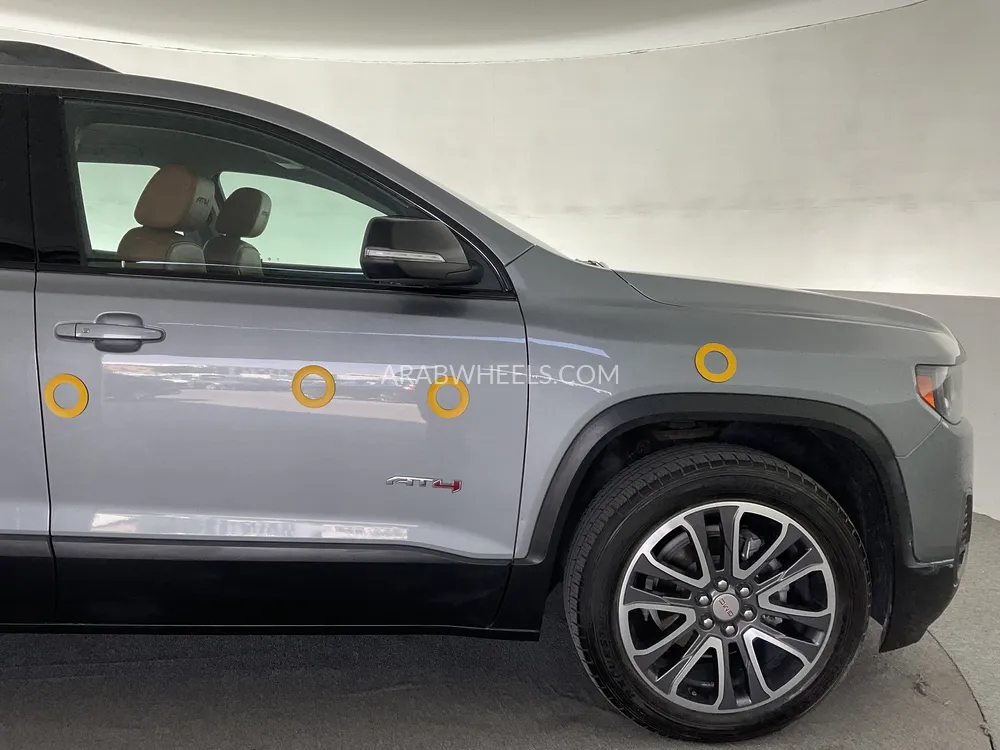 GMC Acadia 2023 for Sale in Dubai Image-33