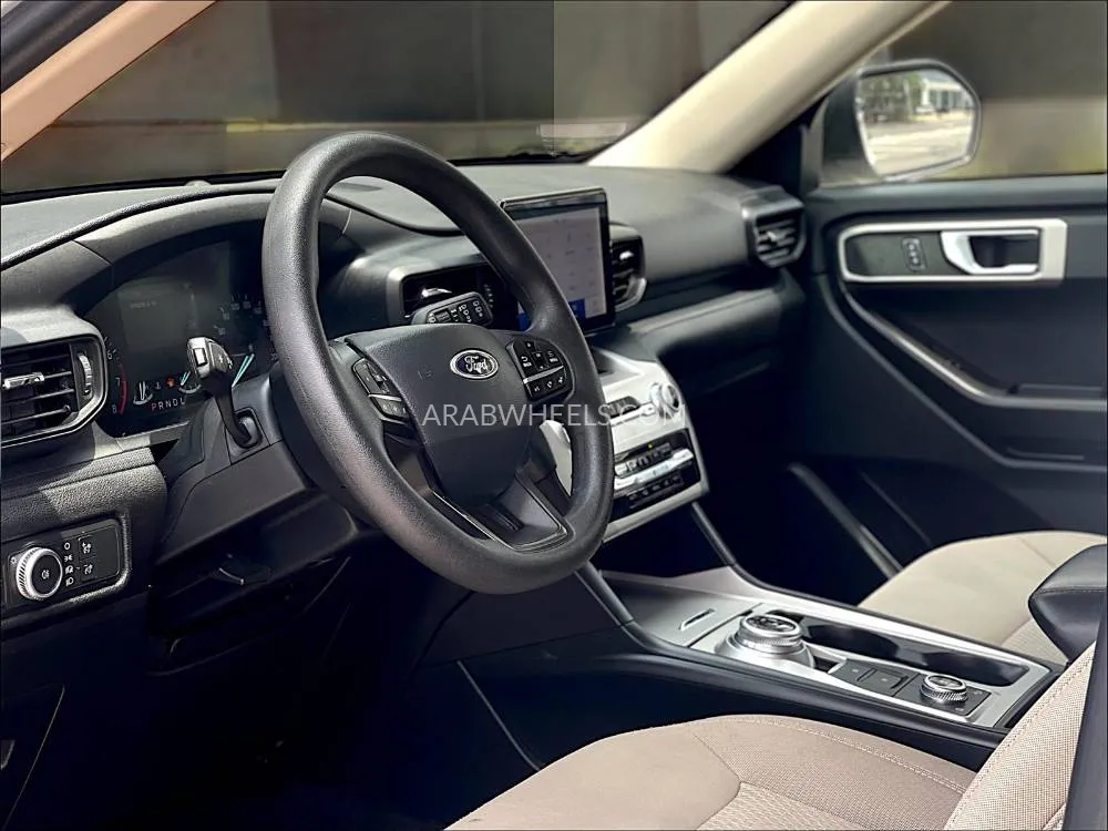 Ford Explorer 2021 for Sale in Dubai Image-12