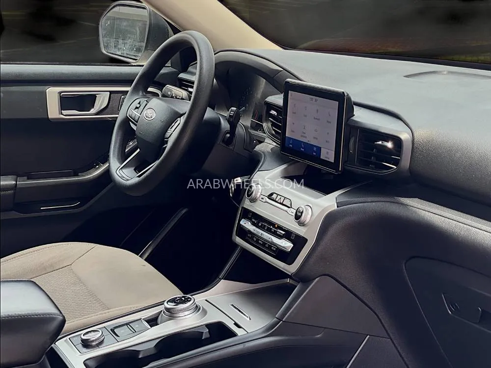 Ford Explorer 2021 for Sale in Dubai Image-13