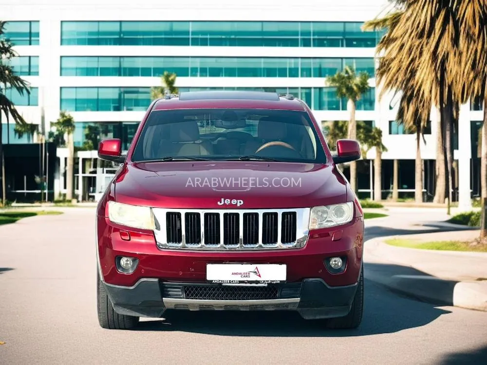 Jeep Grand Cherokee 2012 for Sale in Dubai Image-3