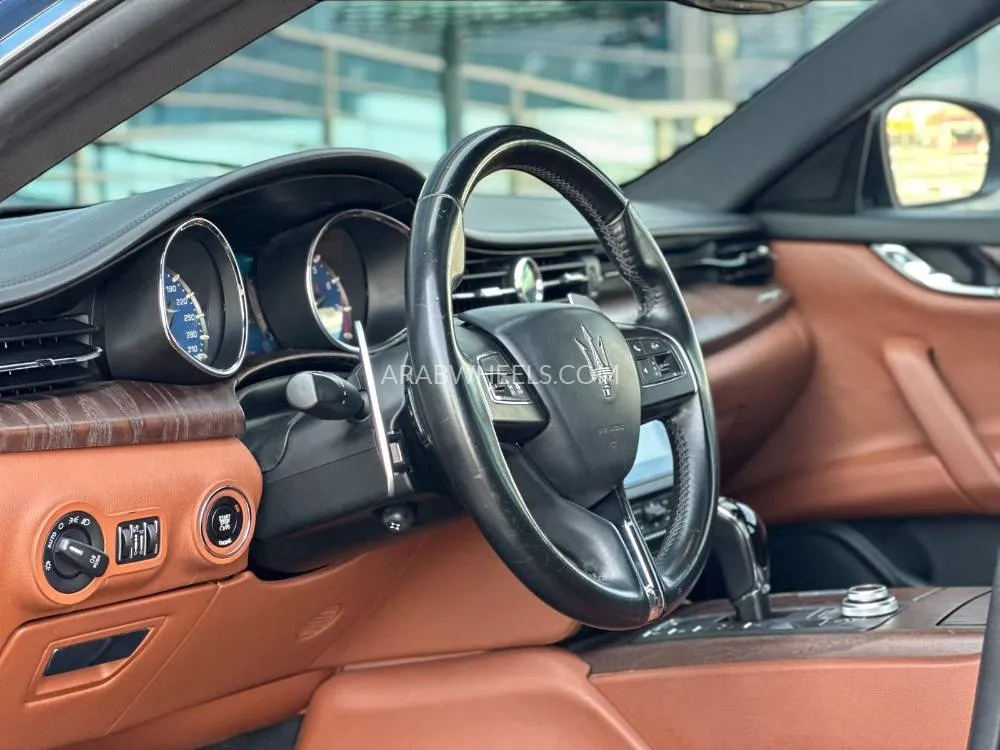 Maserati Quattroporte 2017 for Sale in Dubai Image-13