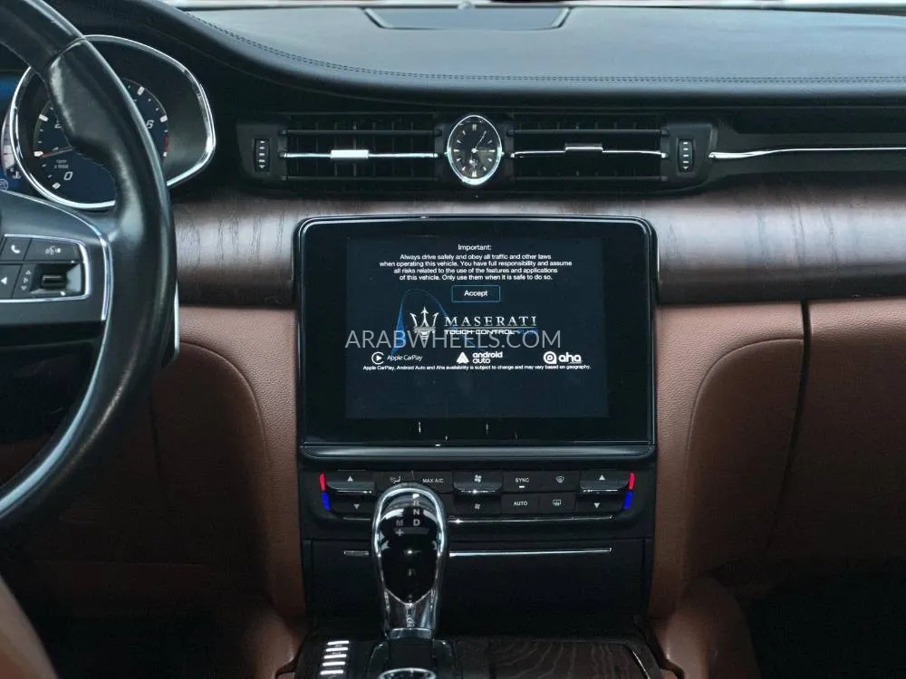 Maserati Quattroporte 2017 for Sale in Dubai Image-16