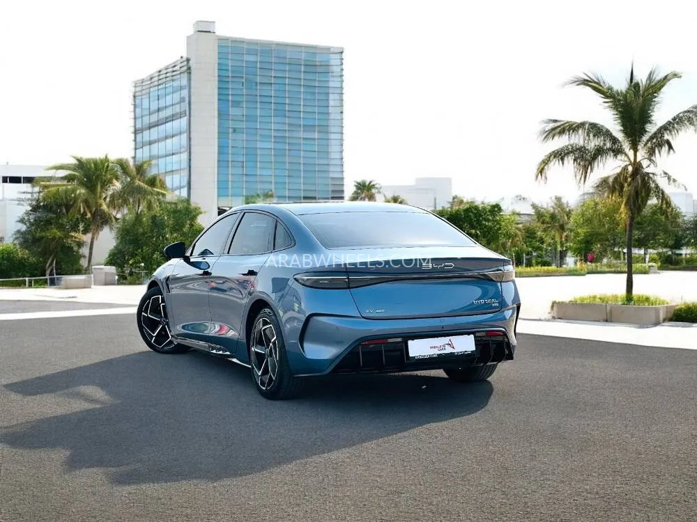 بي واي دي سيل 2025 for Sale in دبي Image-8