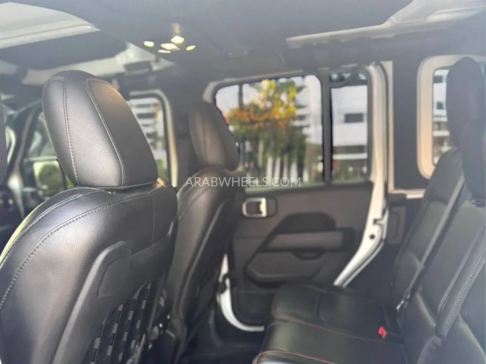 Jeep Wrangler 2023 for Sale in Dubai Image-17