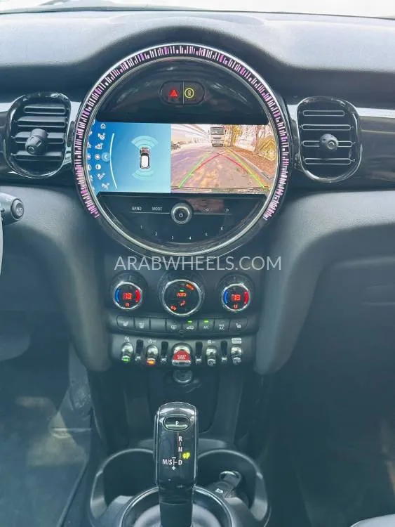 Mini Cooper 2023 for Sale in Dubai Image-15