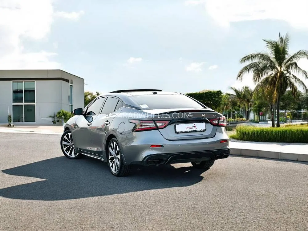 Nissan Maxima 2023 for Sale in Dubai Image-8