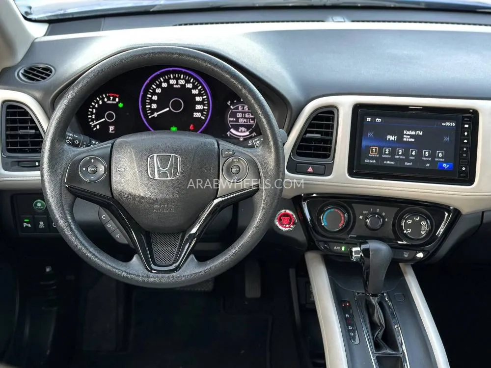 Honda HR-V 2021 for Sale in Dubai Image-15