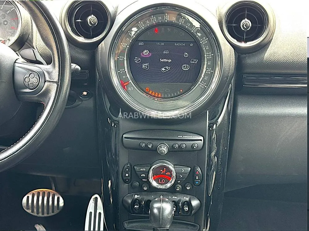 Mini Countryman 2016 for Sale in Dubai Image-16