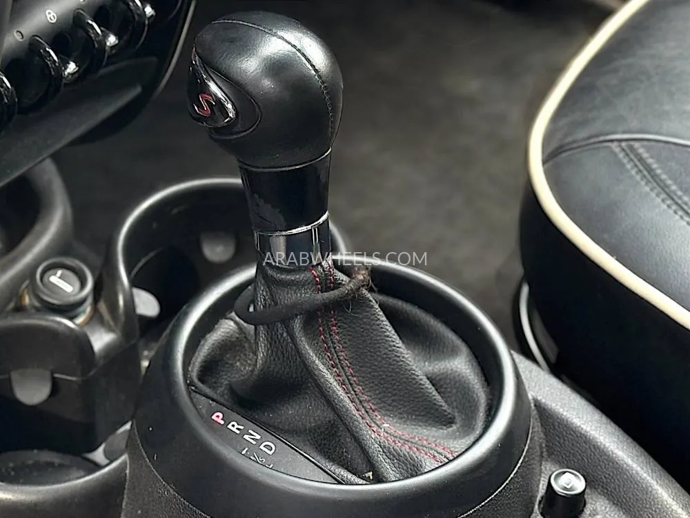 Mini Countryman 2016 for Sale in Dubai Image-17