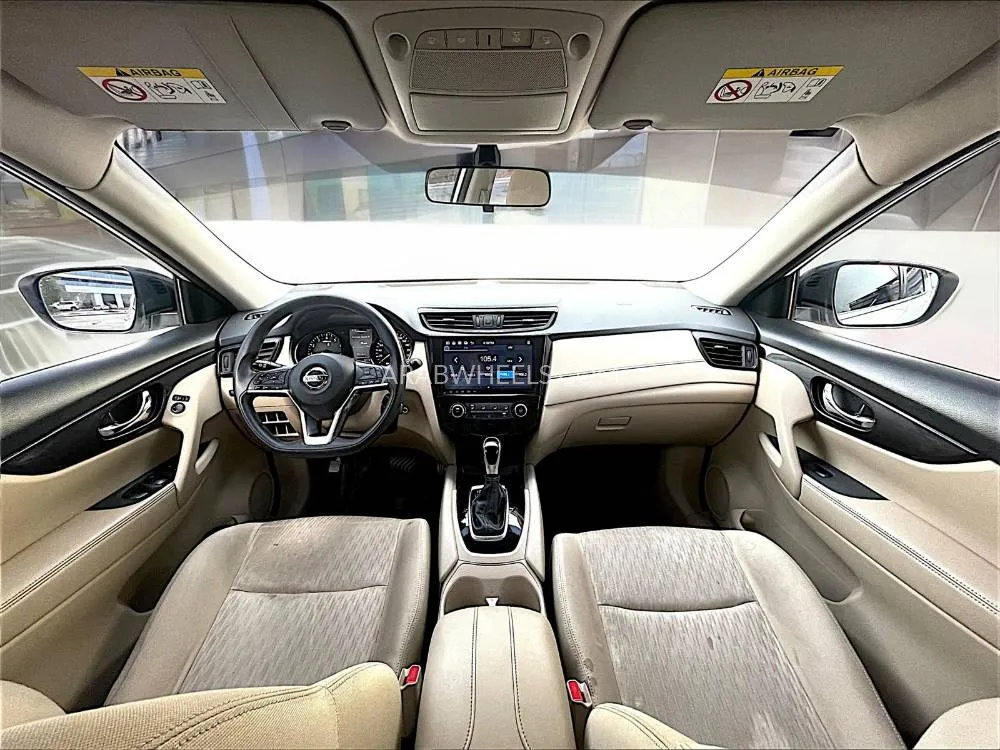 Nissan X-Trail 2018 for Sale in Dubai Image-12