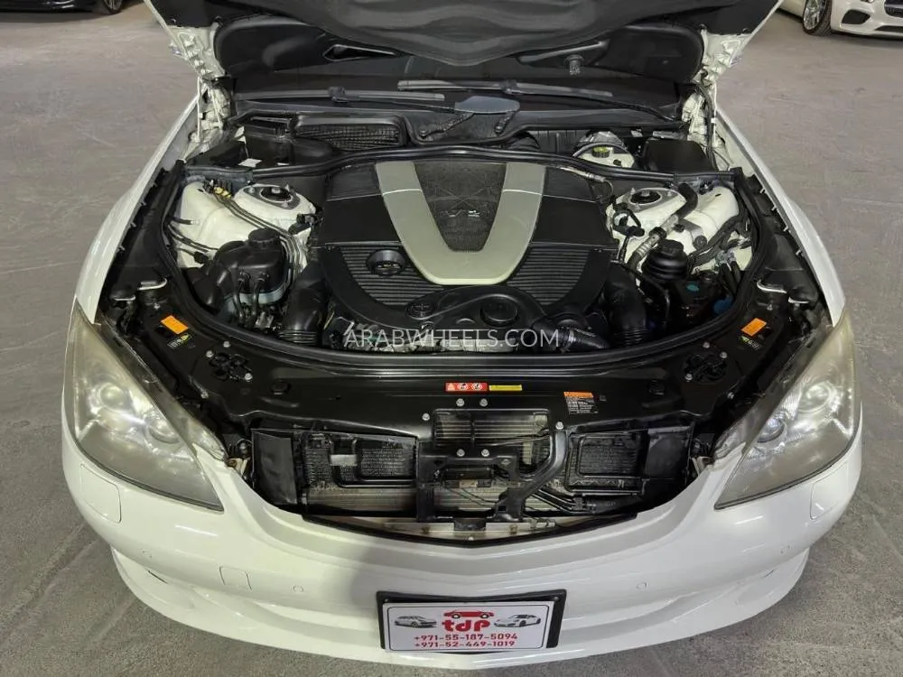 Mercedes Benz CLS Class 2007 for Sale in Dubai Image-10