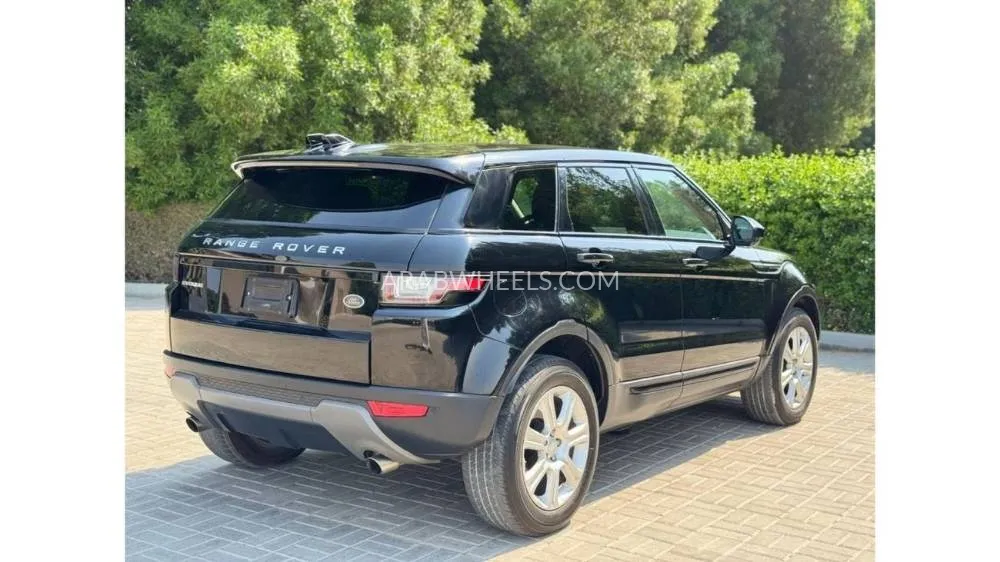 Land Rover Range Rover Evoque 2018 for Sale in Sharjah Image-9