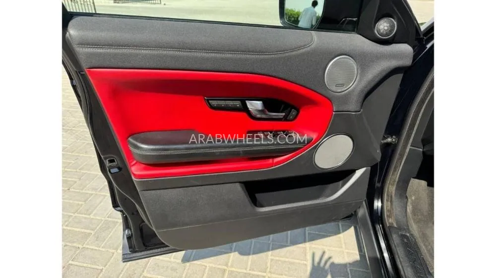 Land Rover Range Rover Evoque 2018 for Sale in Sharjah Image-25