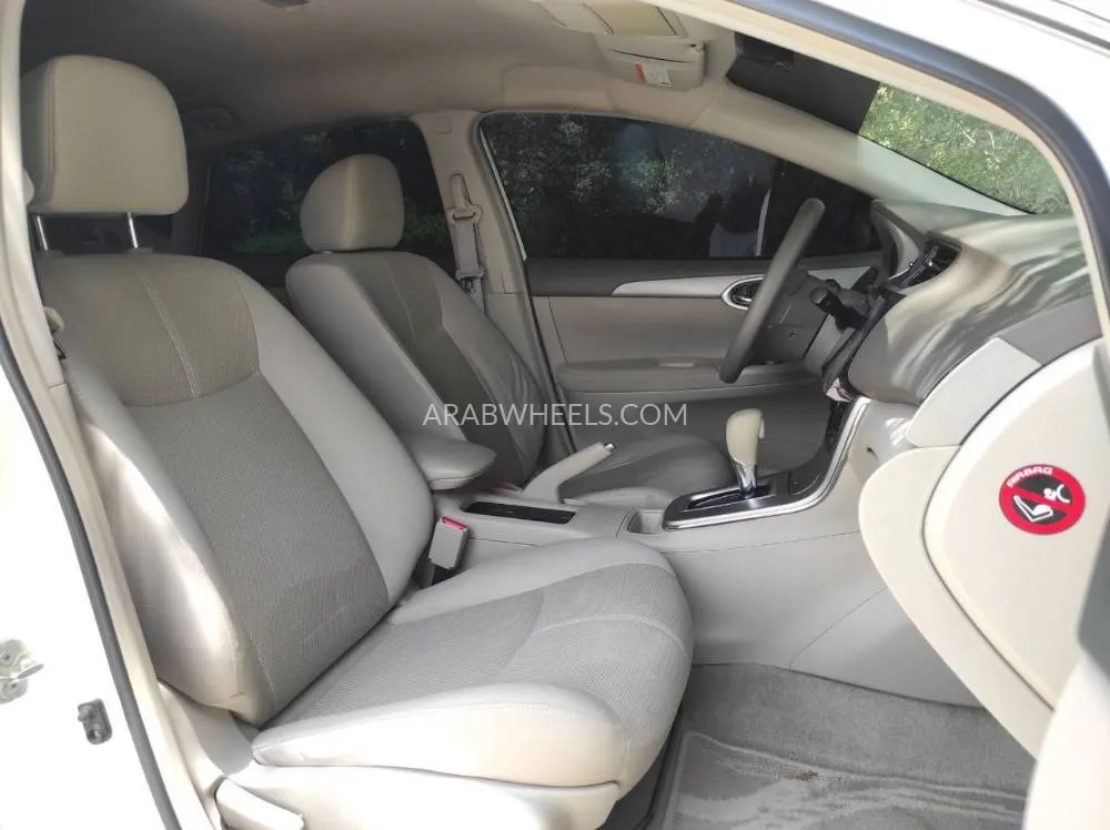 Nissan Sentra 2016 for Sale in Sharjah Image-14