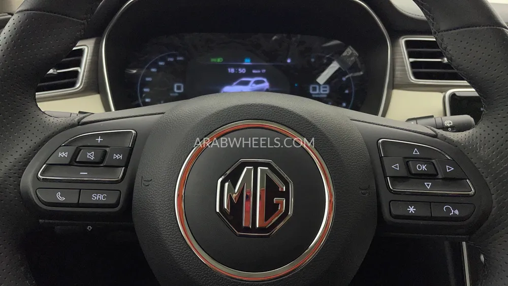 إم جي RX5 2025 for Sale in دبي Image-49