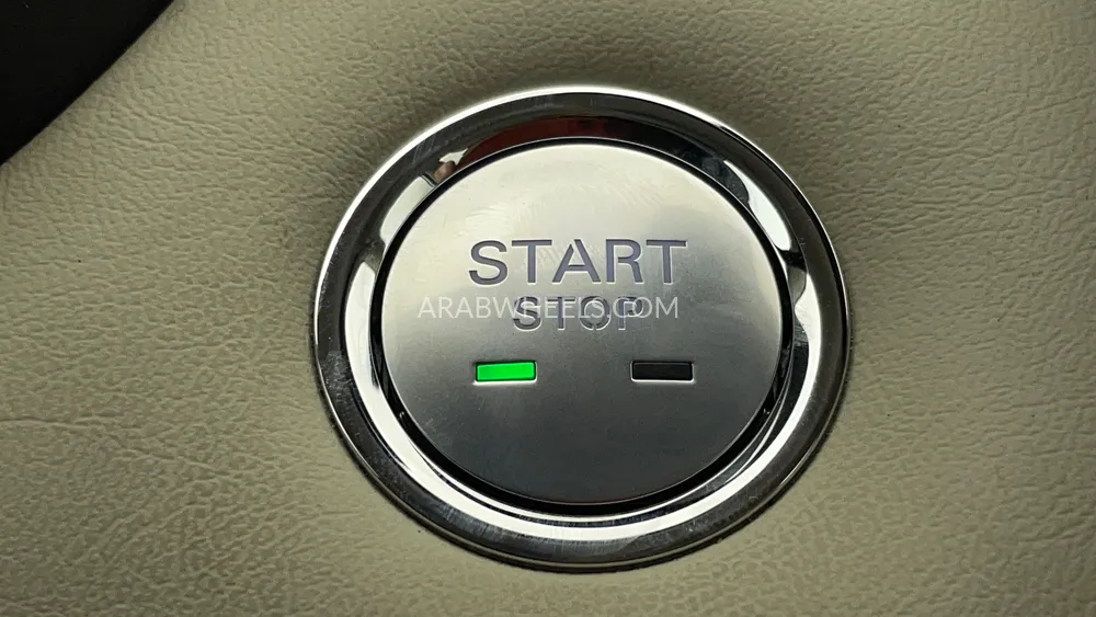 إم جي RX5 2025 for Sale in دبي Image-23