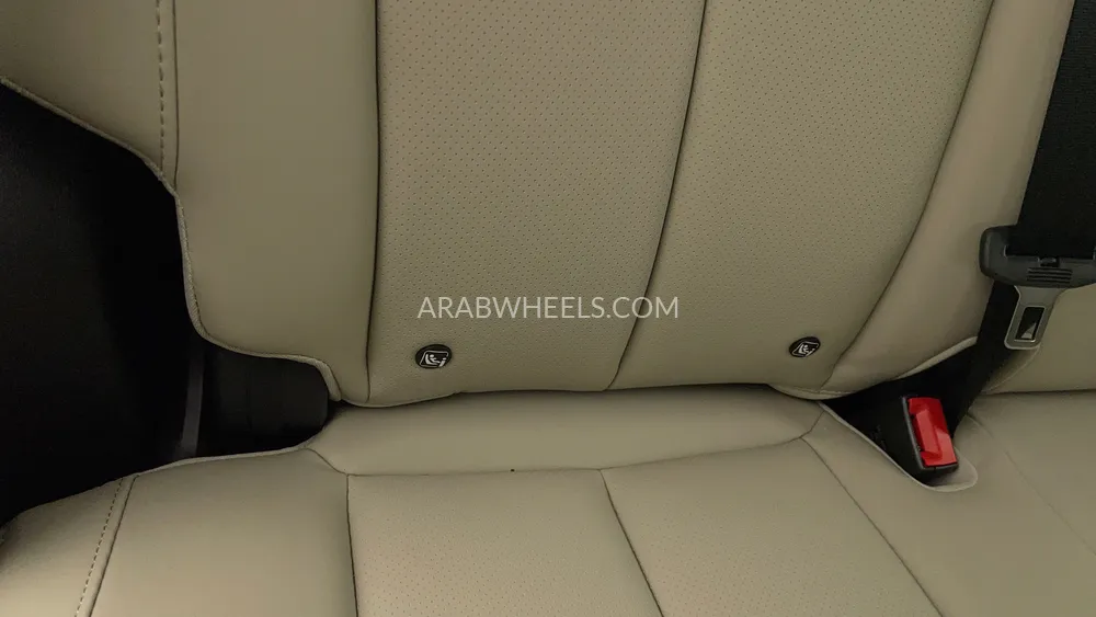 إم جي RX5 2025 for Sale in دبي Image-44