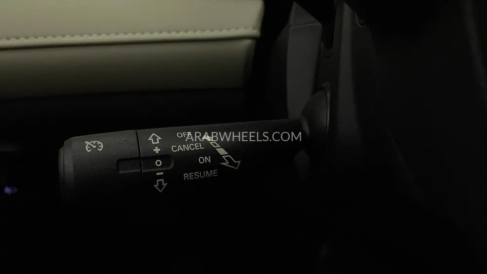 إم جي RX5 2025 for Sale in دبي Image-22