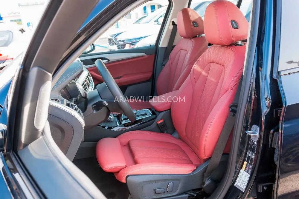 BMW iX3 2025 for Sale in Dubai Image-13