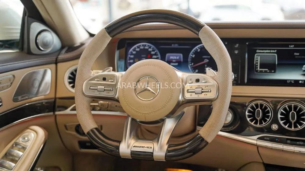 Mercedes Benz CLS Class 2015 for Sale in Dubai Image-5