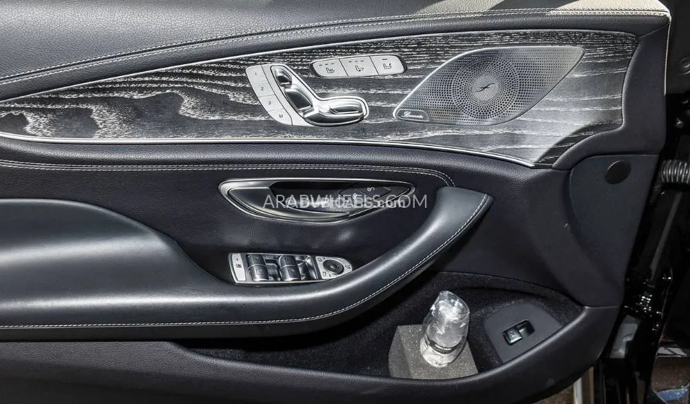 Mercedes Benz CLS Class 2020 for Sale in Dubai Image-7