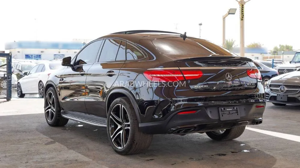 Mercedes Benz GLE Class 2017 for Sale in Dubai Image-14