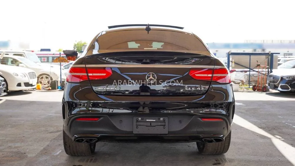 Mercedes Benz GLE Class 2017 for Sale in Dubai Image-15