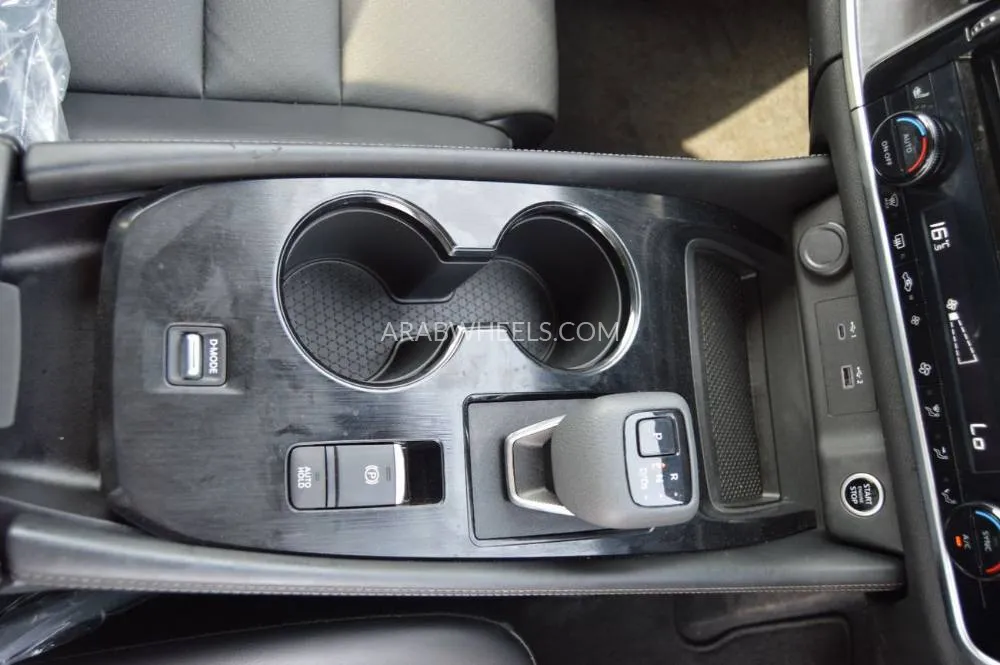 Nissan X-Trail 2023 for Sale in Dubai Image-13