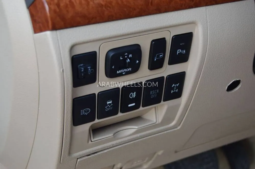 Toyota Land Cruiser 2015 for Sale in Dubai Image-17