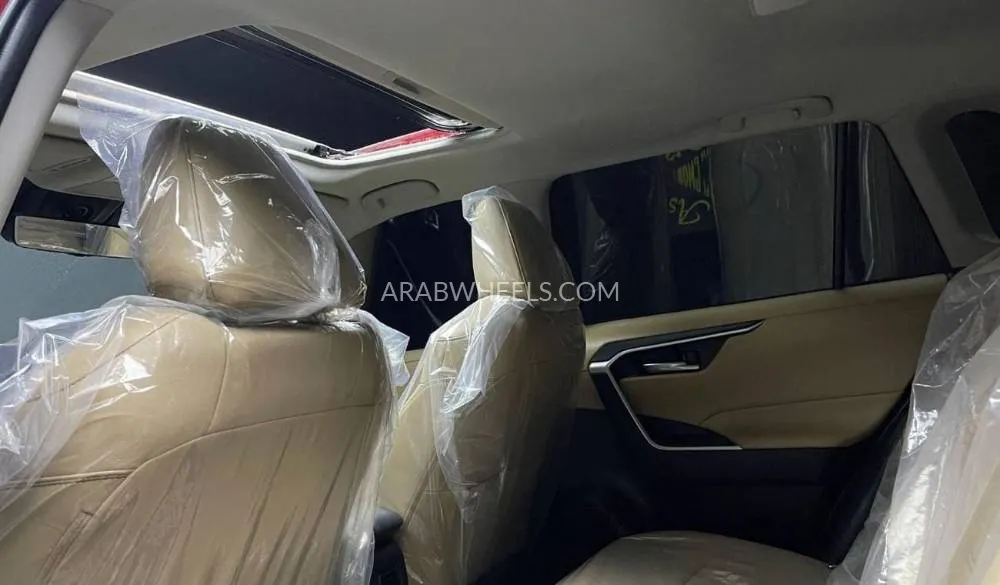 Toyota Rav4 2022 for Sale in Dubai Image-14