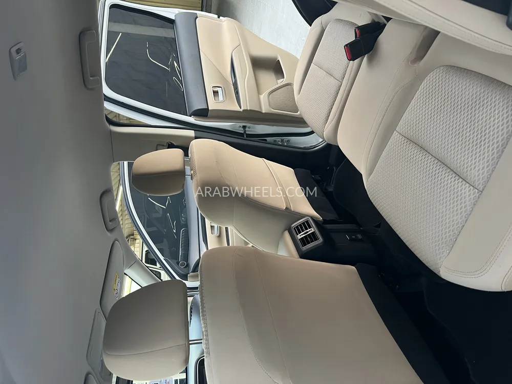 Mitsubishi Outlander 2020 for Sale in Ajman Image-14