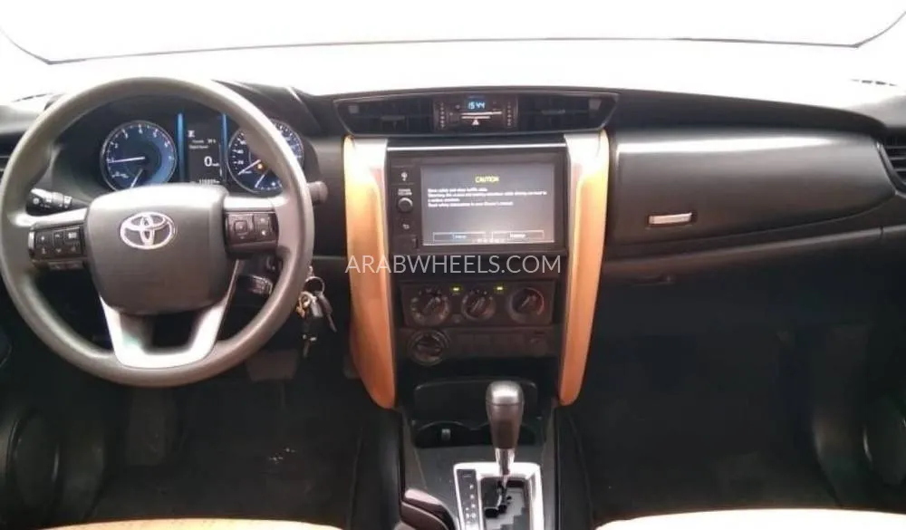 Toyota Fortuner 2021 for Sale in Dubai Image-15