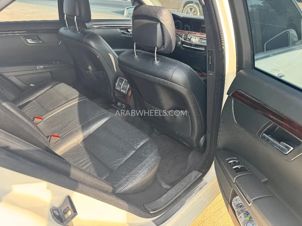 Mercedes Benz S Class 2012 for Sale in Ajman Image-8