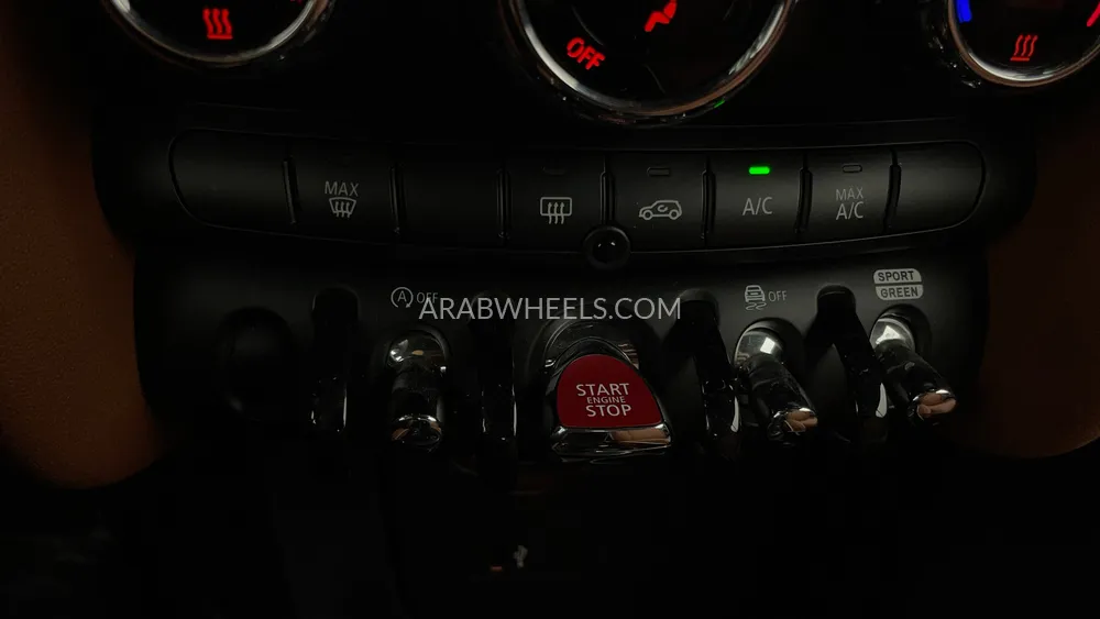 Mini Cooper 2024 for Sale in Dubai Image-20