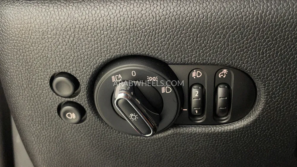 Mini Cooper 2024 for Sale in Dubai Image-34