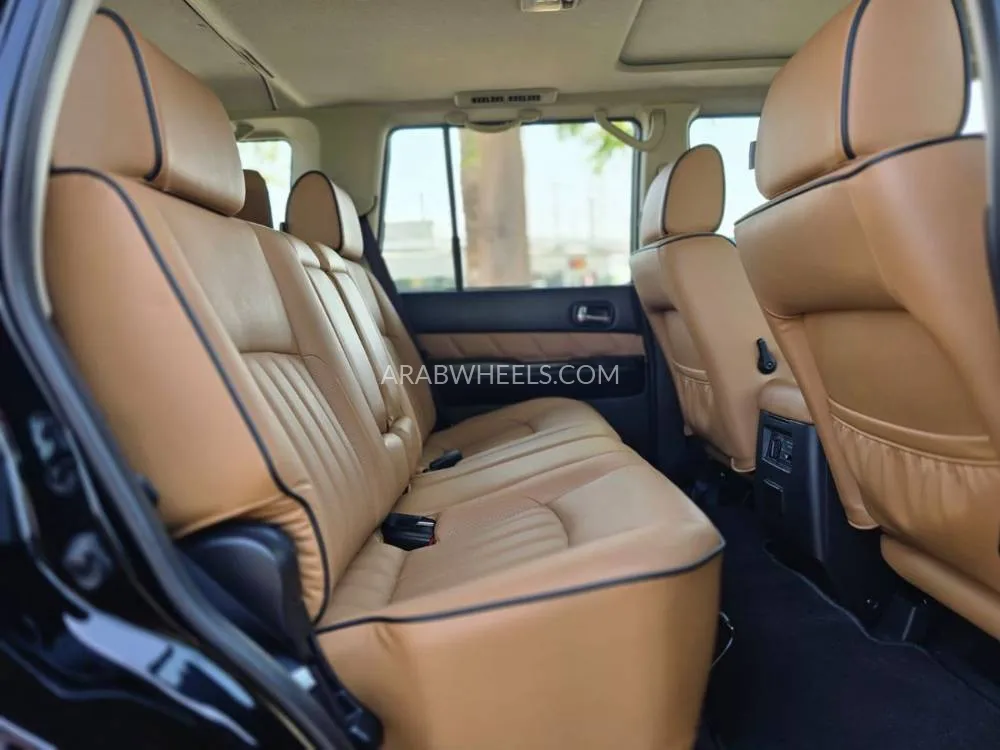 Nissan Patrol 2021 for Sale in Dubai Image-8