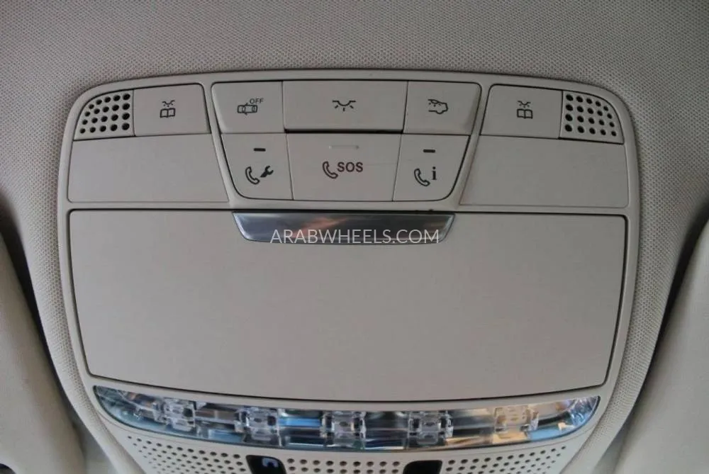 Mercedes Benz GLC Class 2019 for Sale in Dubai Image-15