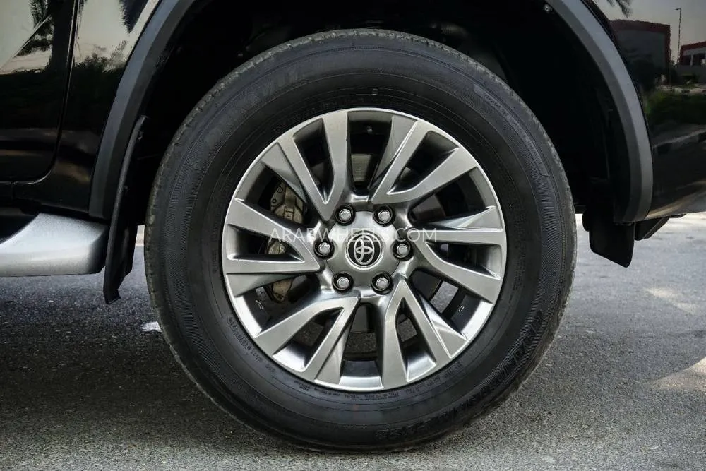 Toyota Fortuner 2022 for Sale in Dubai Image-26