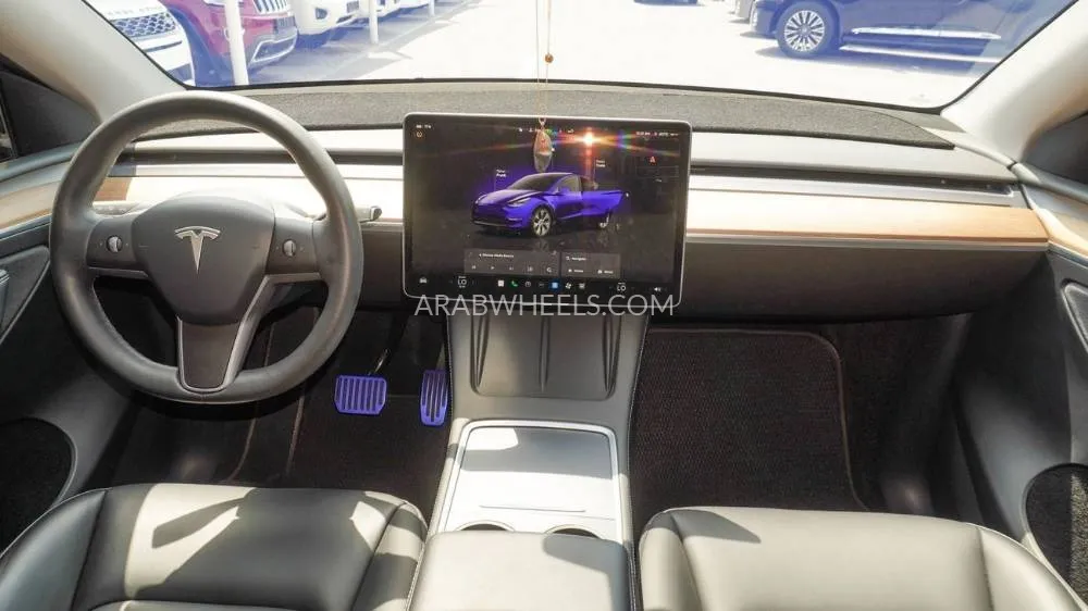 Tesla Model Y 2022 for Sale in Sharjah Image-7