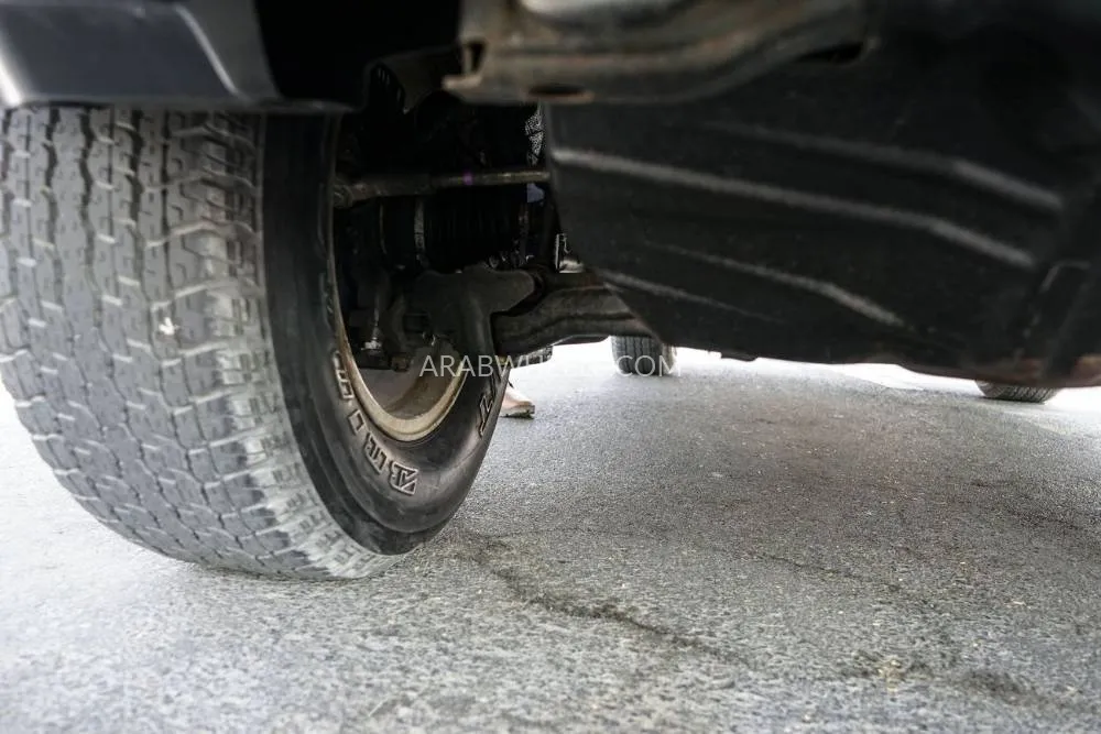 Toyota Hilux 2023 for Sale in Dubai Image-17