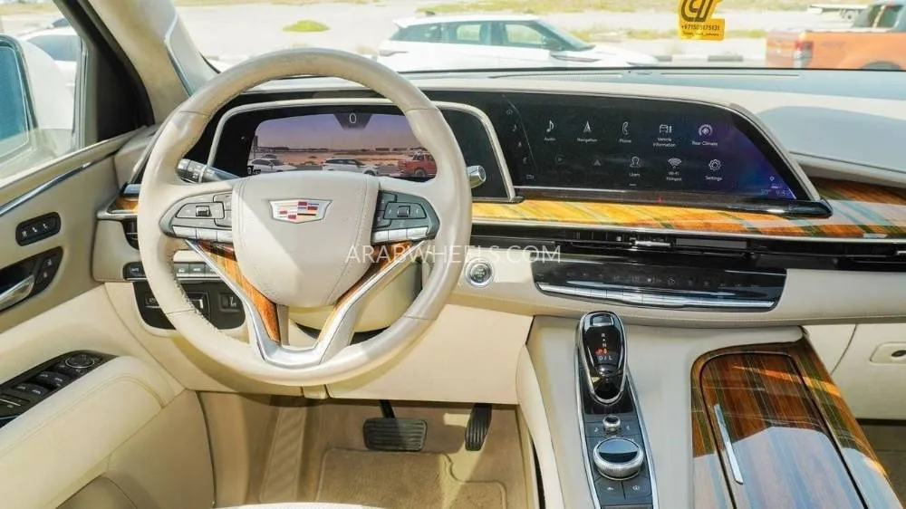 Cadillac Escalade 2021 for Sale in Sharjah Image-7