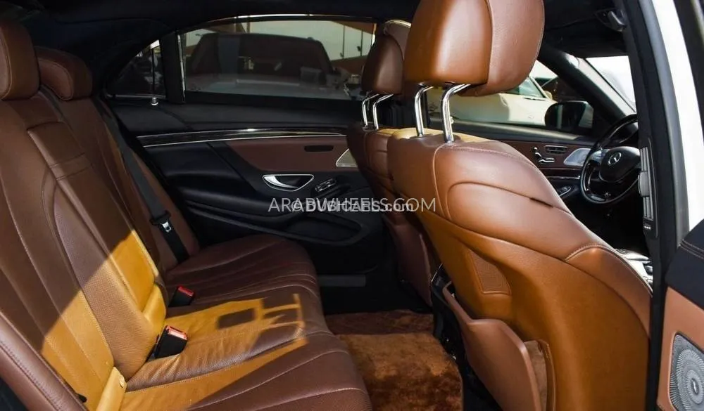 Mercedes Benz CLS Class 2015 for Sale in Sharjah Image-8