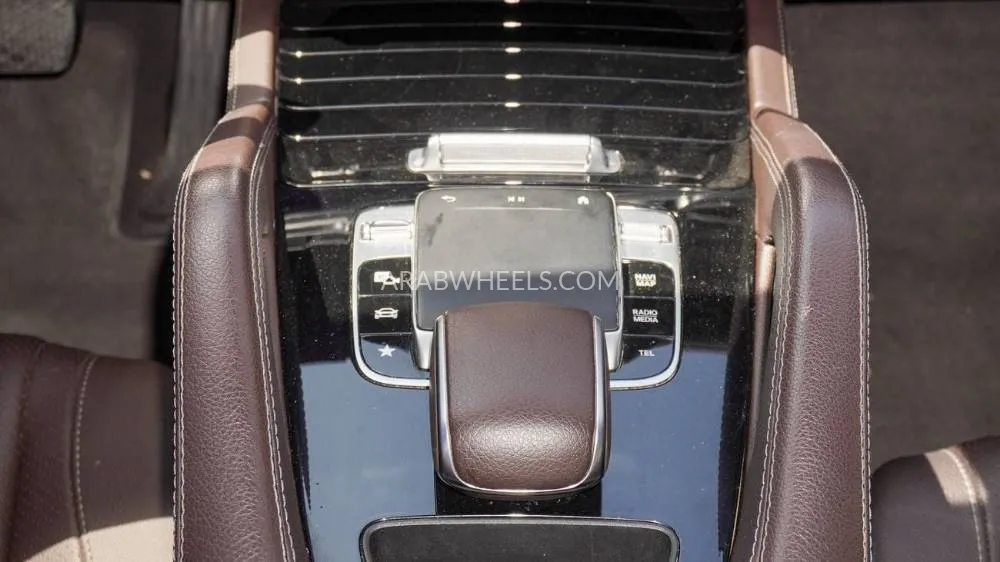 Mercedes Benz GLE Class 2019 for Sale in Sharjah Image-7